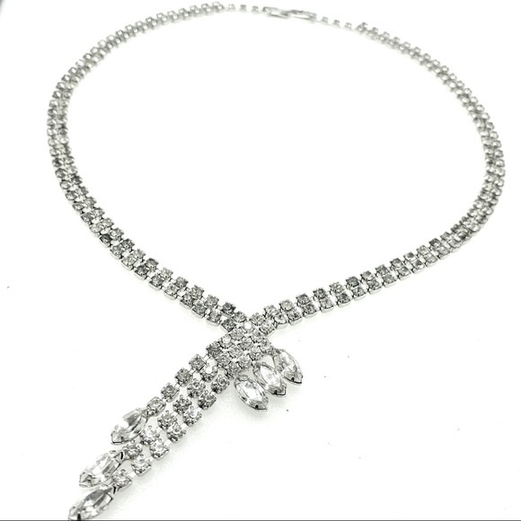 Vintage Jewelry Vintage High End Embellished Necklace Clear Pronged